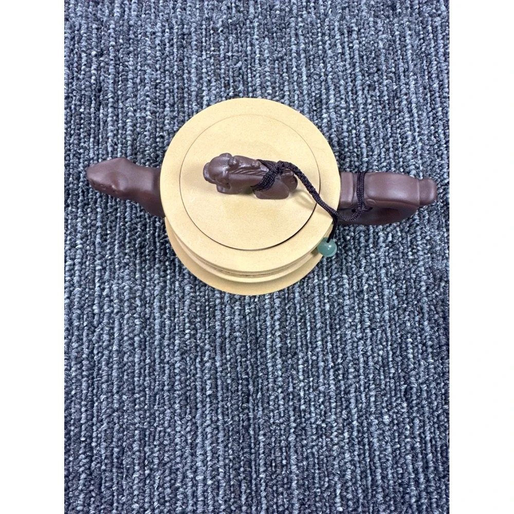 Yixing Zisha Clay Teapot Mythical Beast Pixiu Finial Two-Tone Yellow Brown Tea